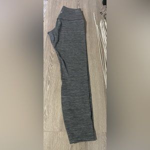 Lululemon align gray pant size 6